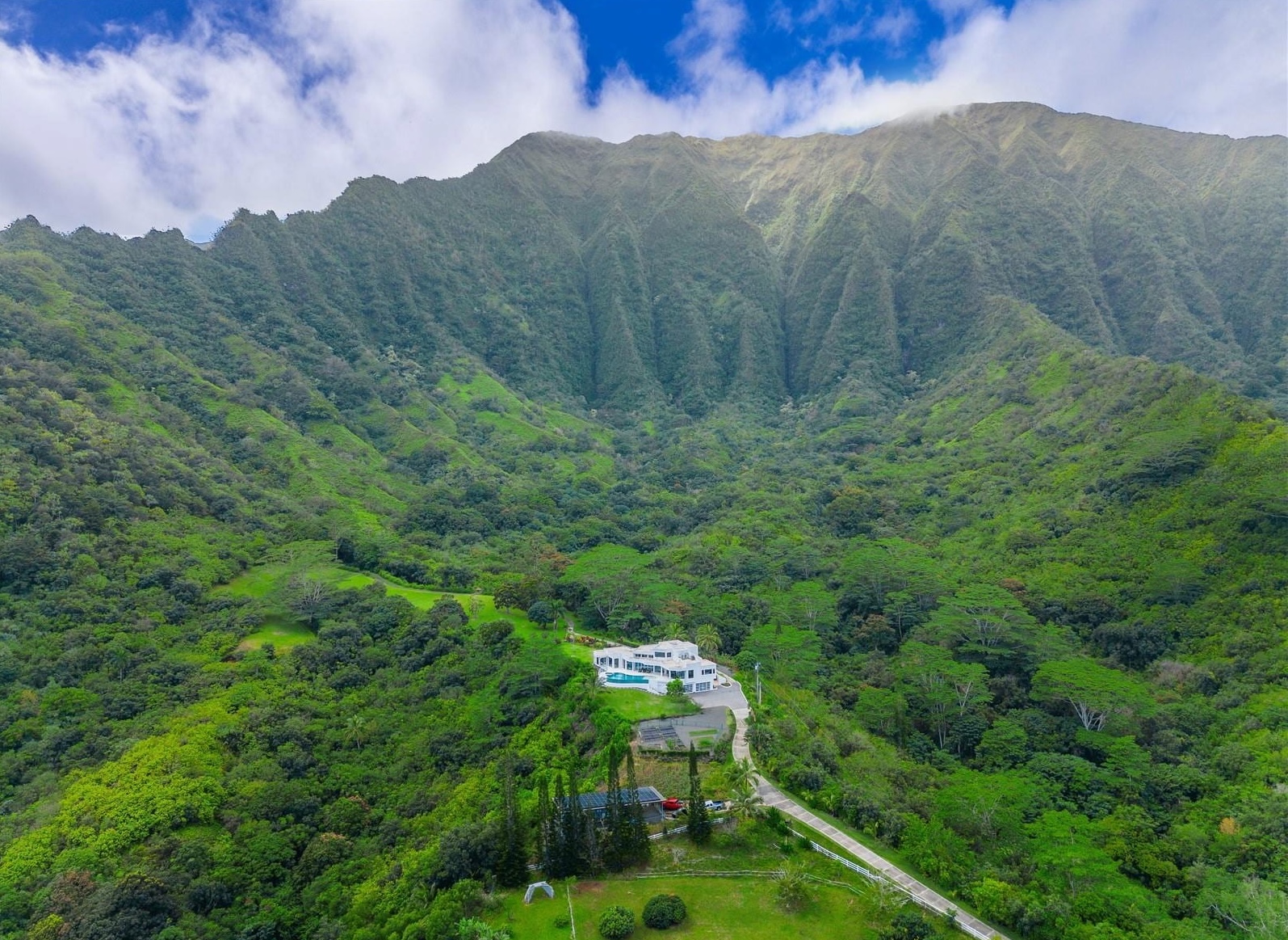 Kaneohe luxury home on Oahu