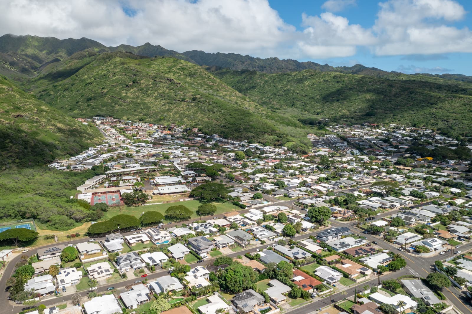 A generic valley neighborhood in Hawaii Kai
