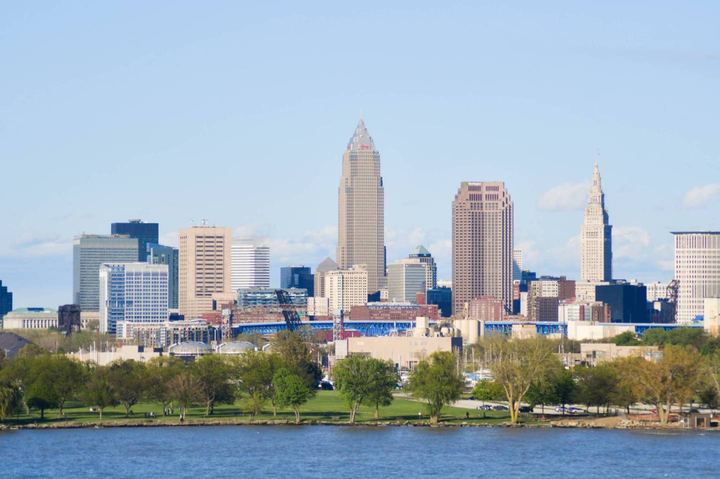 Pros And Cons Of Living In Greater Cleveland Area, OH - 303-955-4220