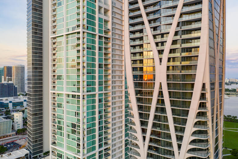 Living in the 1000 Museum Condo Community
