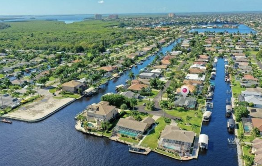 Waterfront property in Fort Myers Florida
