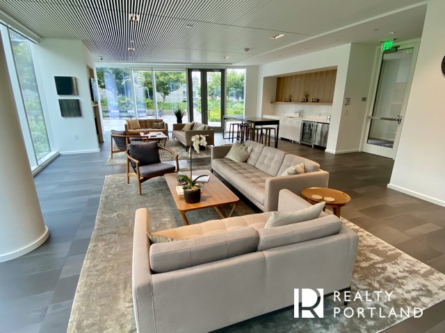Community Room at the Cosmopolitan Condos of Portland