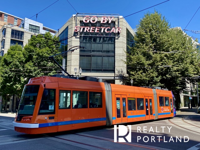 Streetcar Lofts of Portland Go By Streetcar