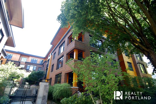 Vaux Condos of Portland