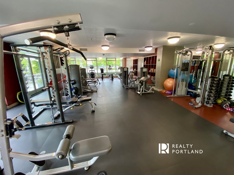 Fitness Center at Waterfront Pearl Condos