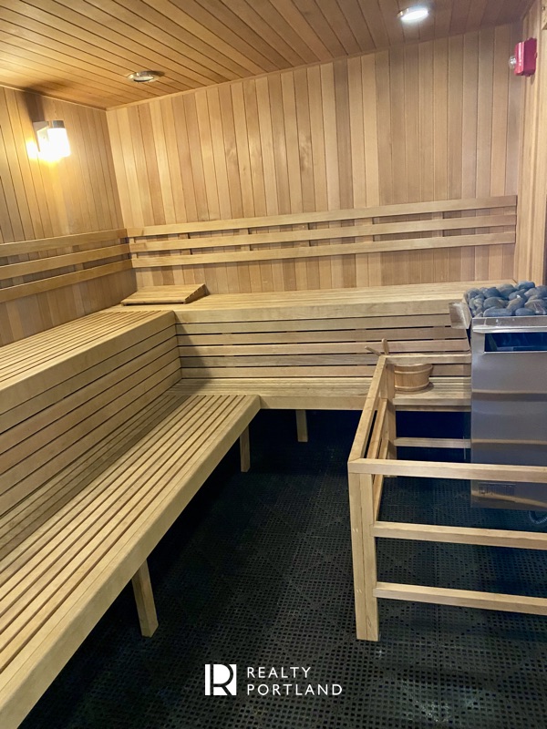 The sauna at Waterfront Pearl