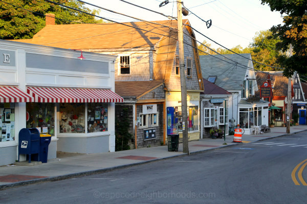 02667 Wellfleet Village