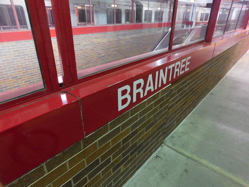 mbta station - braintree ma