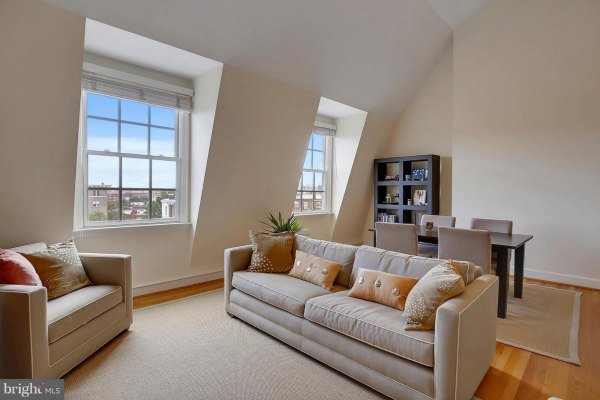 holton condominium - 2125 s st nw dc