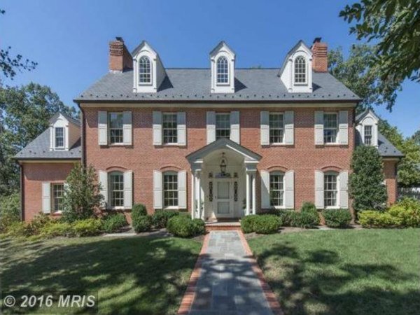 Jonathan Papelbon's House in Alexandria, VA (Google Maps)