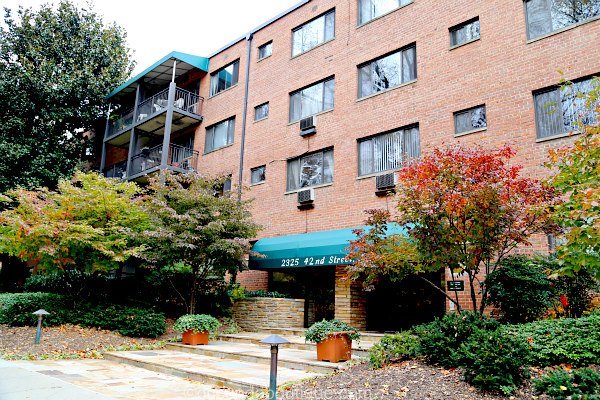 2325 42nd Glover Park DC Real Estate