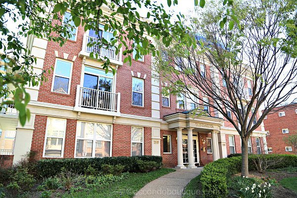 The Dakota Rosslyn DC Real Estate