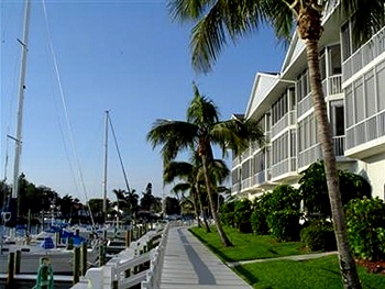 Discover Boardwalk Caper at Fort Myers Beach: A Traveler's Guide