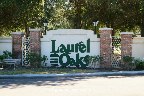 laurel oaks fort myers