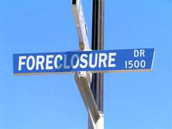 foreclosure street sign