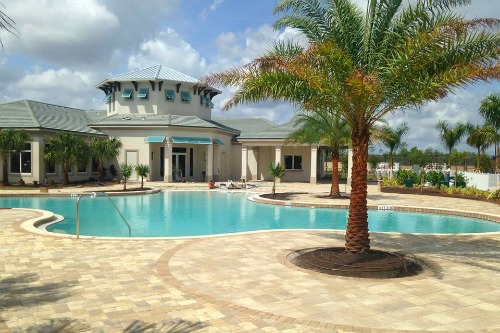 lindsford amenities - fort myers 