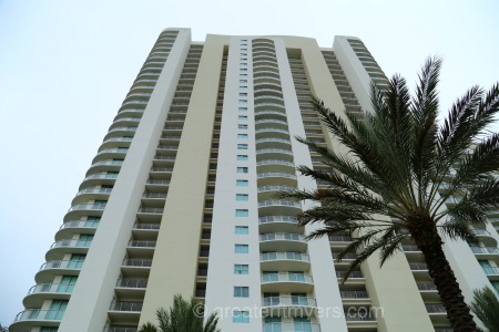 oasis condos in fort myers