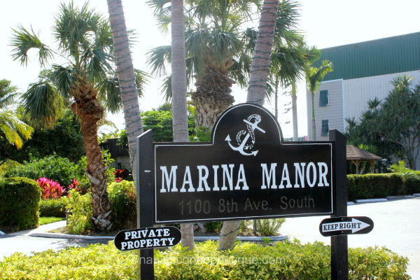 marina manor - 1100 8th avenue naples fl