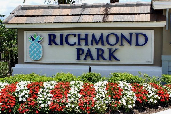 richmond park - naples fl