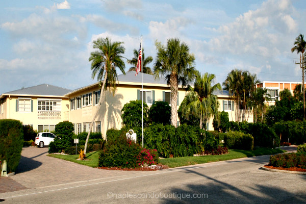 Palm Bay Villas at The Moorings Naples Real Estate
