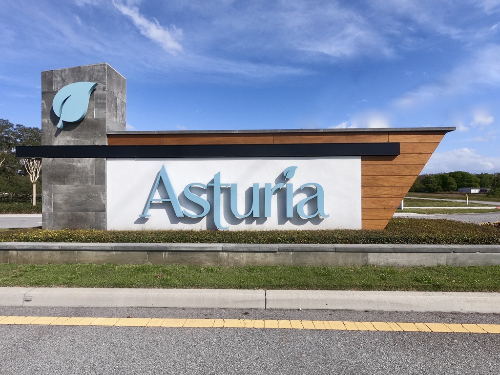 Asturia entrance