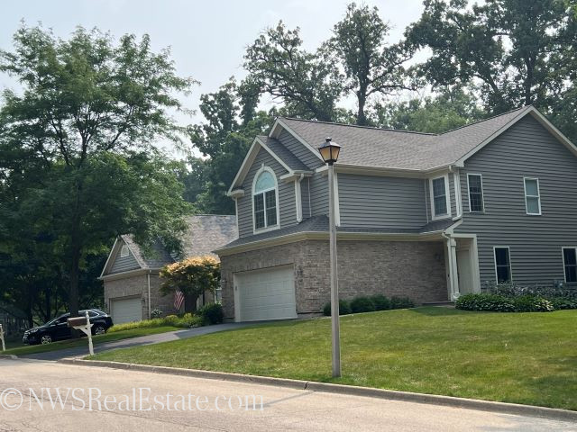 Villas in Villas at Bull Valley, Woodstock, IL