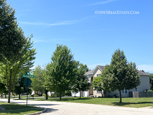 Homes for Sale in Fox Trails, Cary, IL