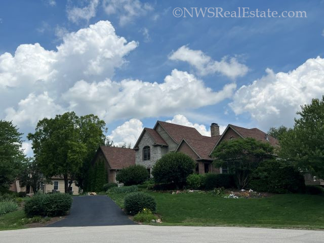 colonel holcomb estates real estate for sale in crystal lake 
