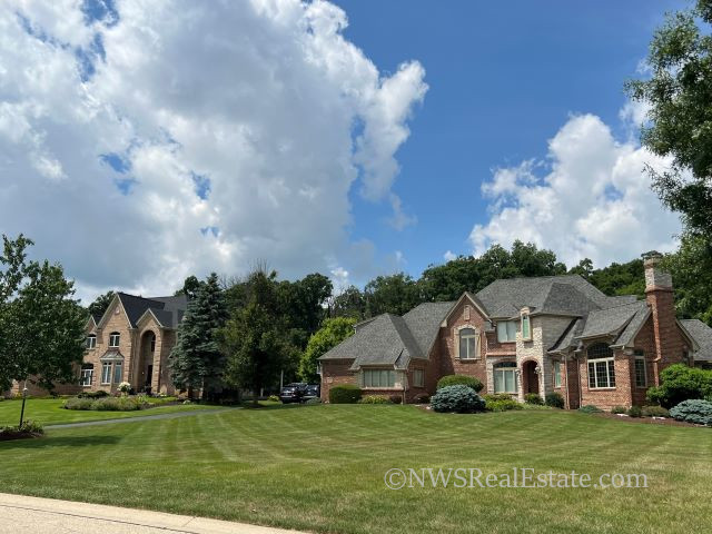 homes for sale in ridgestone subdivision in crystal lake
