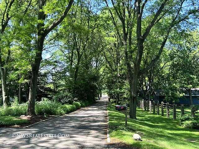 Trout Valley Neighborhood Cary IL