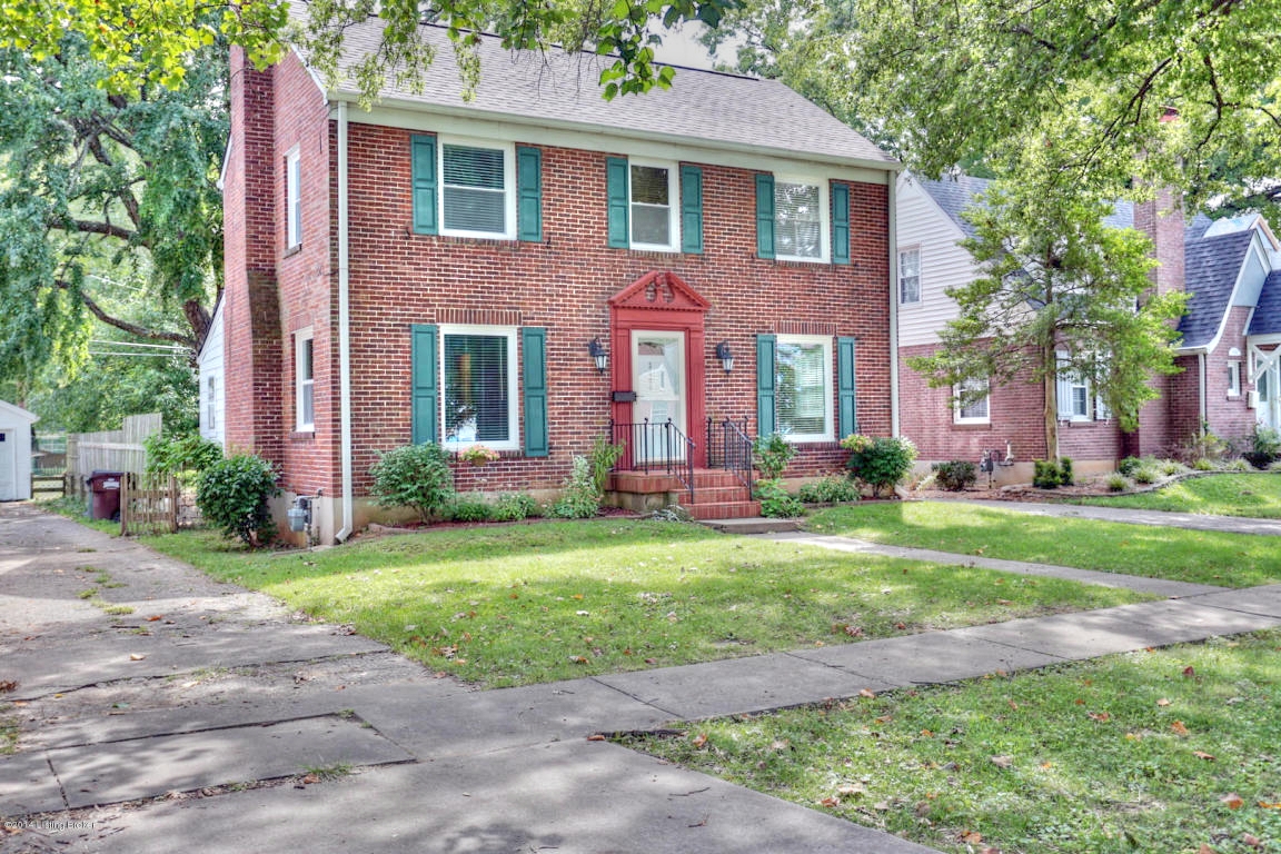 3406 Hycliffe Ave Louisville, KY 40207