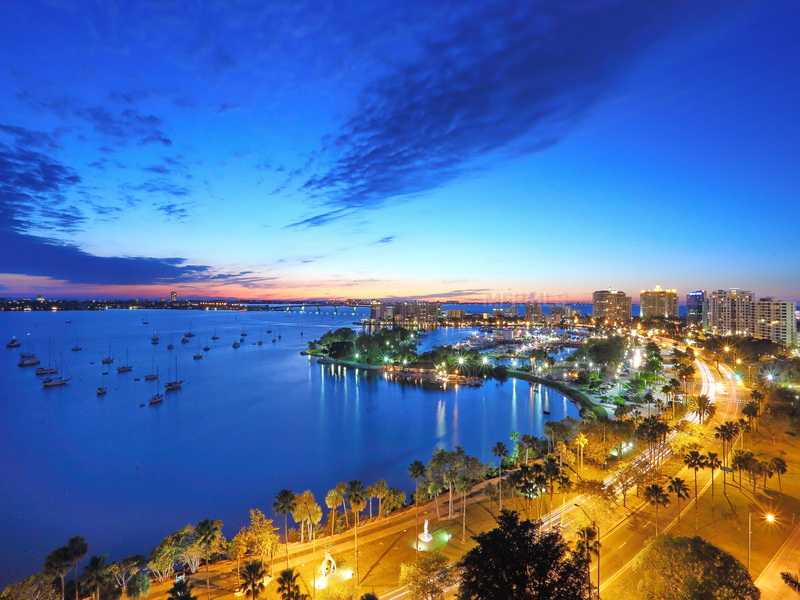 555 S. Gulfstream Avenue, Sarasota