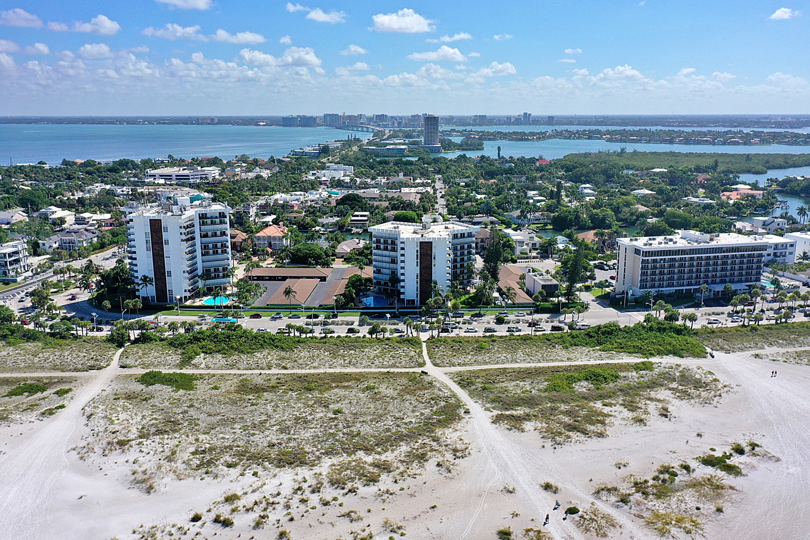 St. Armands Towers Condos For Sale Sarasota - St. Armands Towers