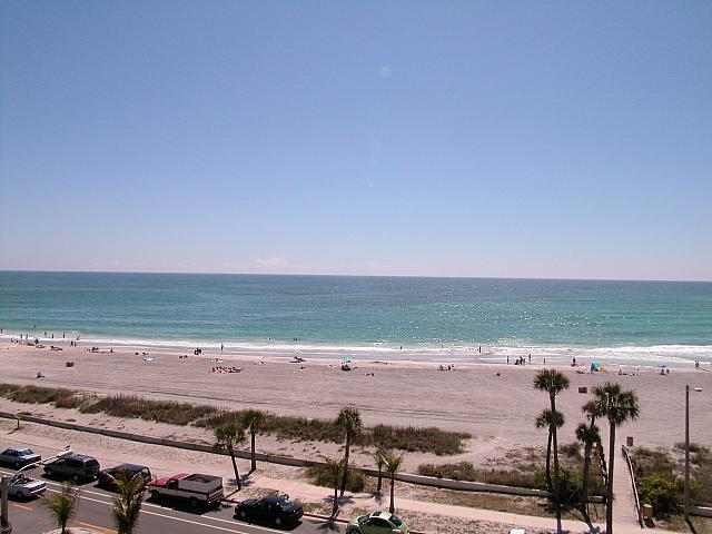 View of Lido Key beach and Gulf of Mexico