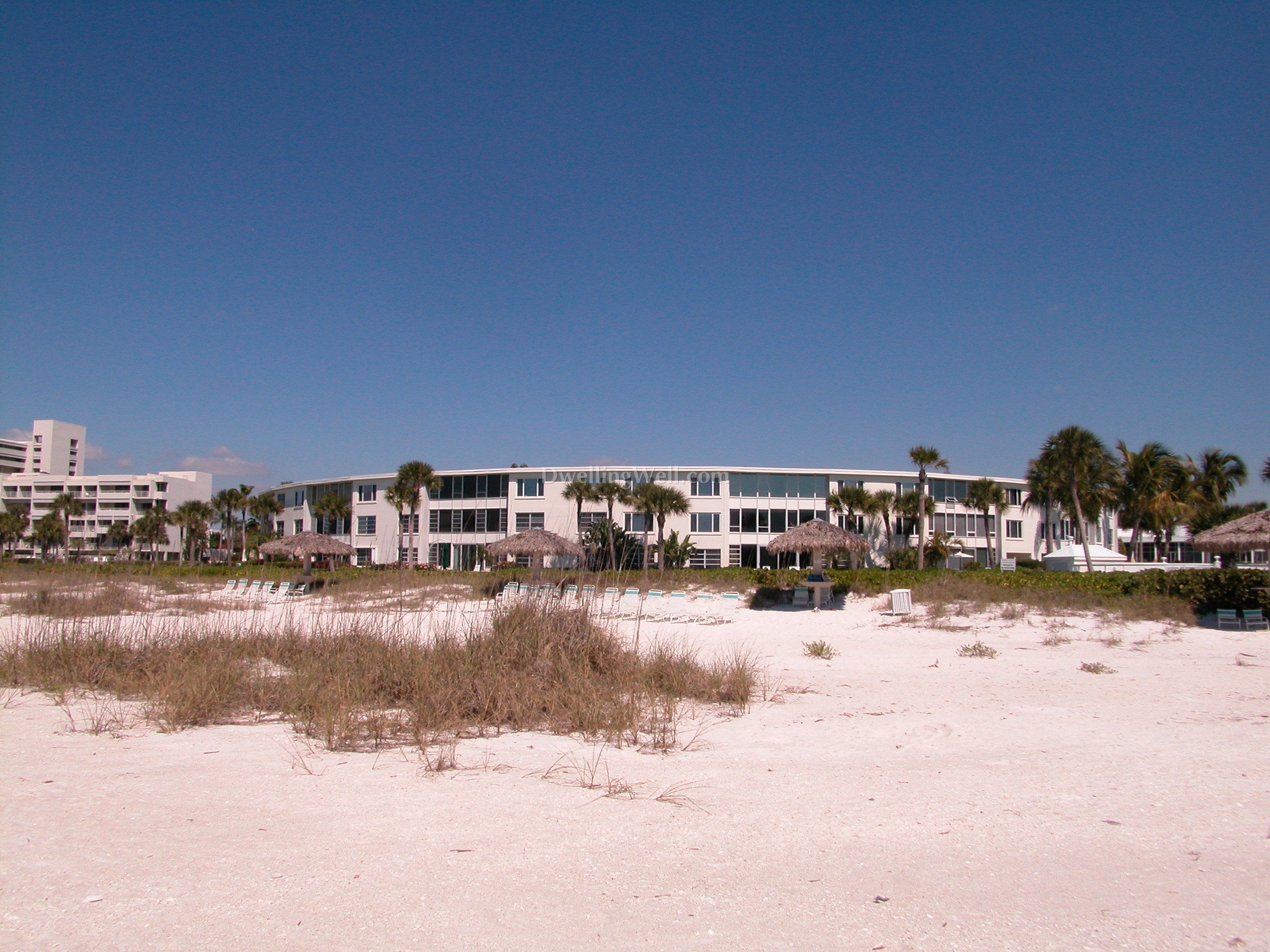 Sands Point Condos For Sale Longboat Key   Sands Point Condominiums