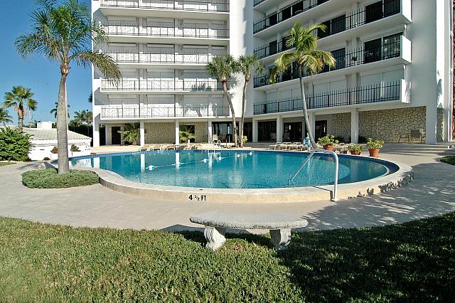Swimming pool of St. Armands Towers