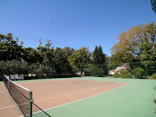 Banyan Bay Club Condos Tennis Courts Longboat Key