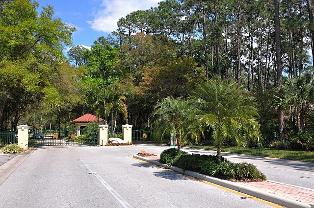 Bent Tree Woodlands Entrance