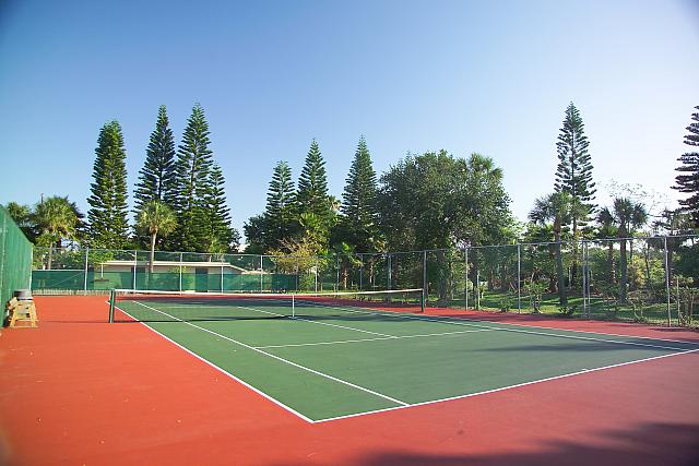 Casa Del Mar Condos Tennis Courts Longboat Key