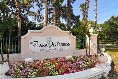 Plaza De Flores Real Estate