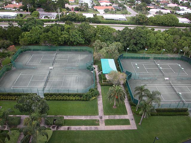 Promenade Tennis Courts Longboat Key