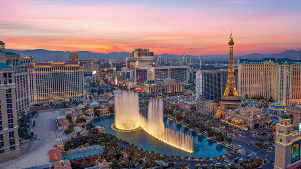 8 Things to Know Before Moving to Las Vegas