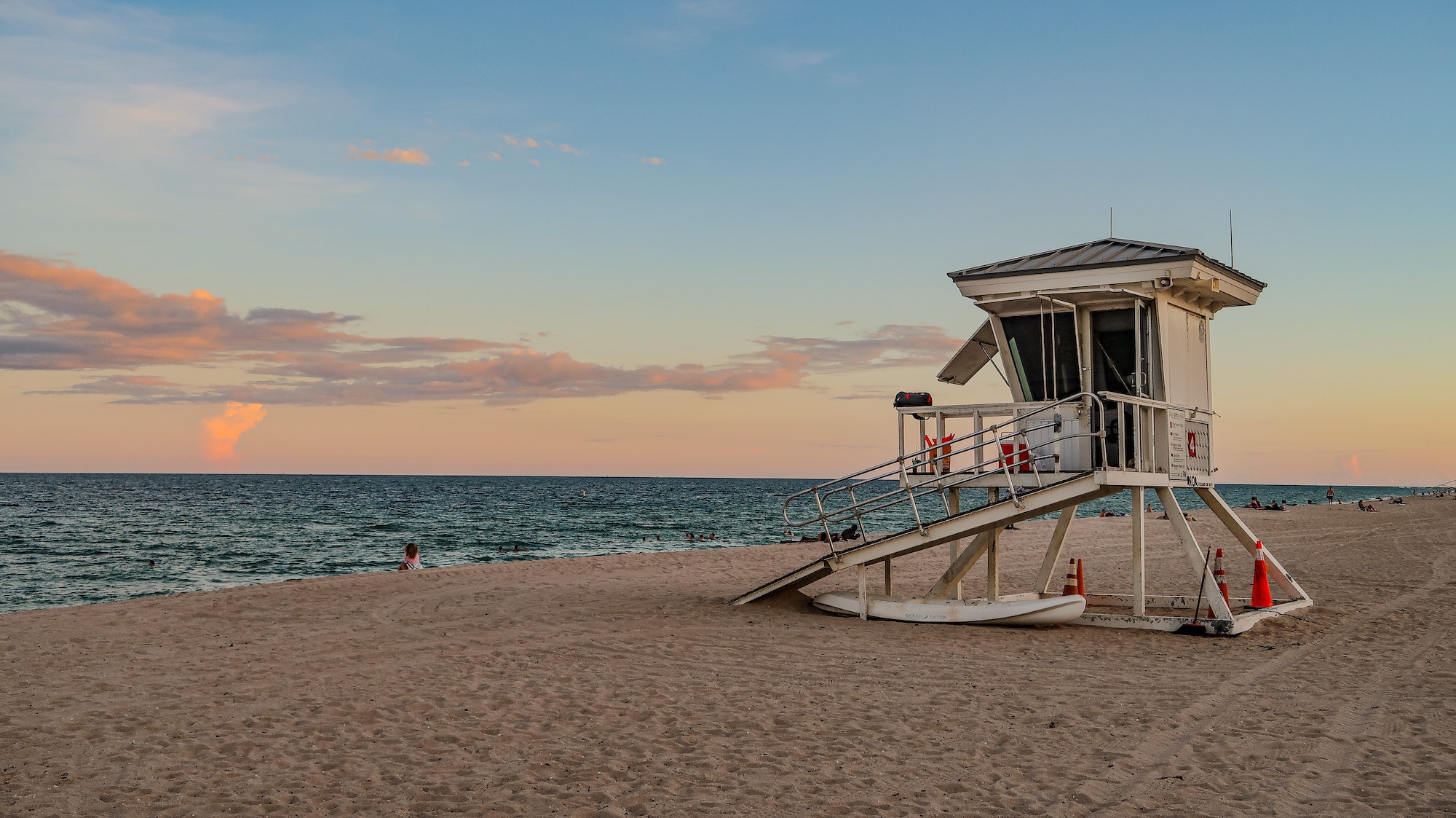 Image of Fort Lauderdale Beach and Lifeguard House