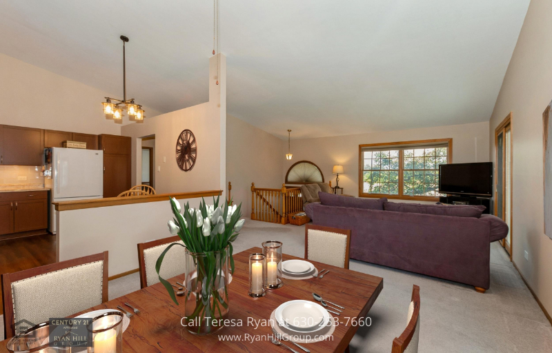 This Frankfort home is set in a perfect location.