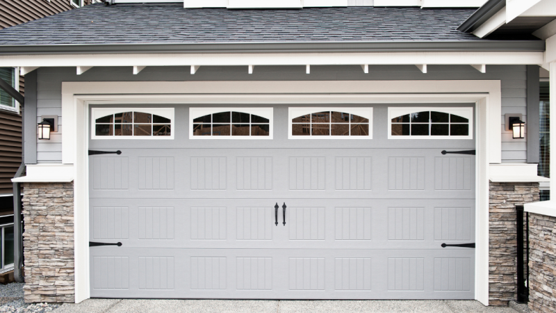 Updating Your Garage Door For Easy Curb Appeal When Selling Your Naperville Home