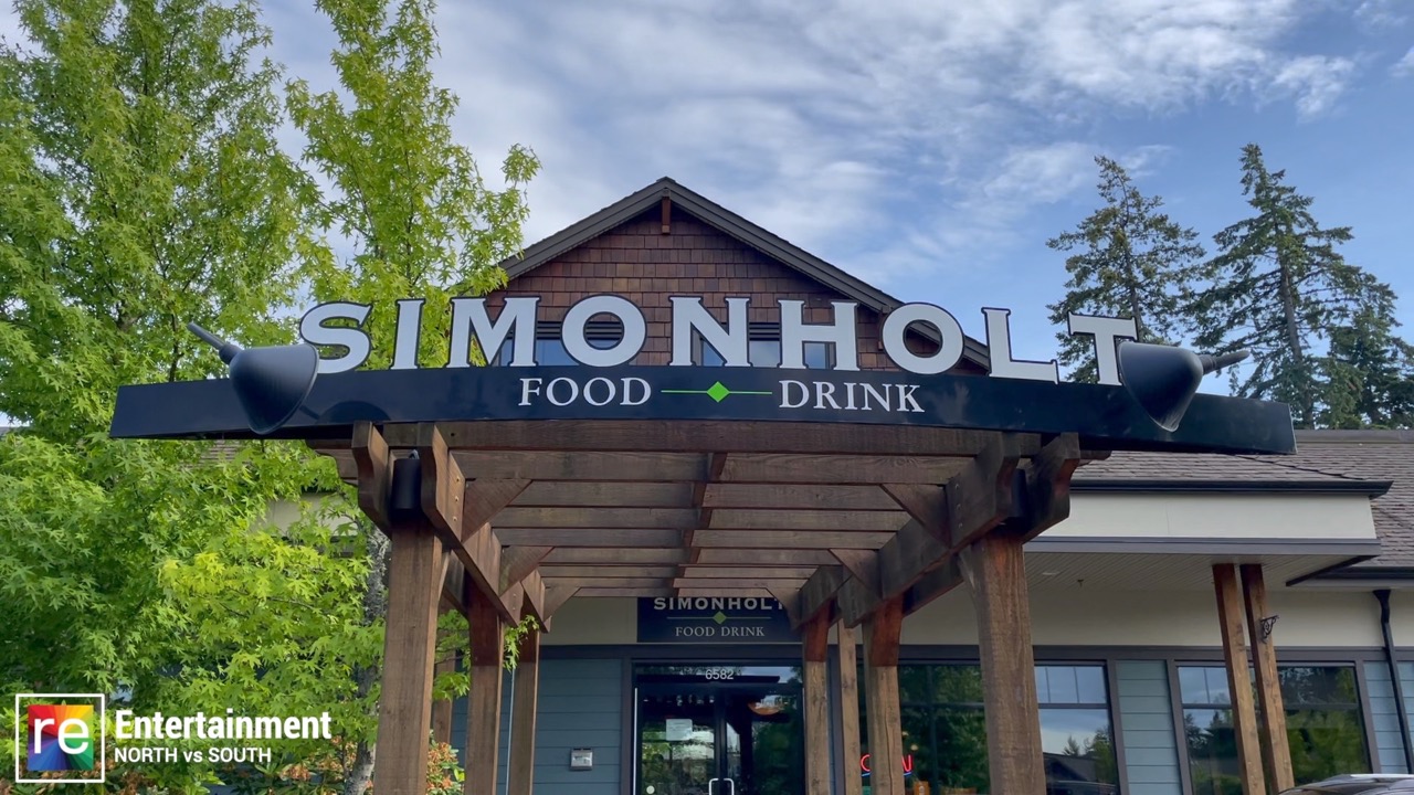 Entrance to Simonholt Restaurant in North Nanaimo