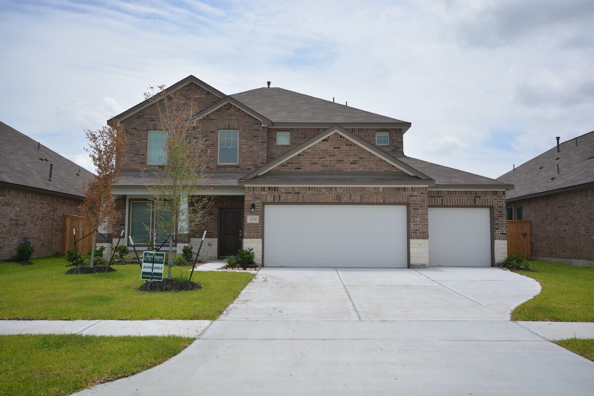 Homes in Canyon Lakes West Cypress TX