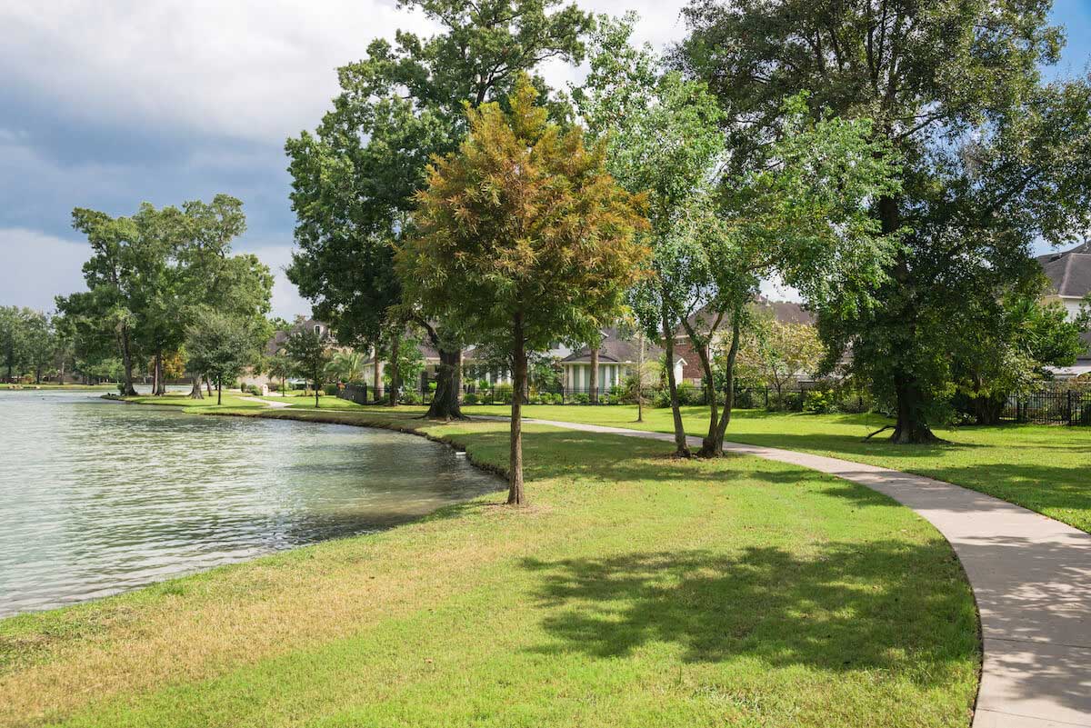 Where to Buy a Lake House in Houston