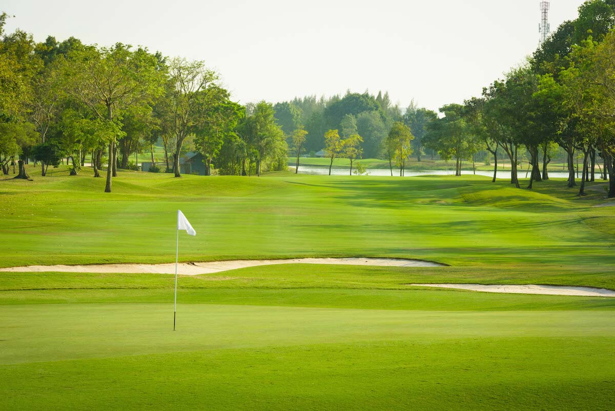 7 Best Golf Courses in League City TX Tee Off in the Bay Area