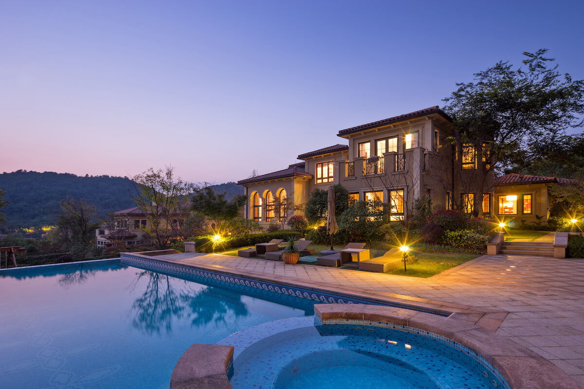 Luxury Homes For Sale in Steiner Ranch Austin
